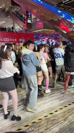 [260411] Shin Jimin - Like A Cat (AOA) Fancam