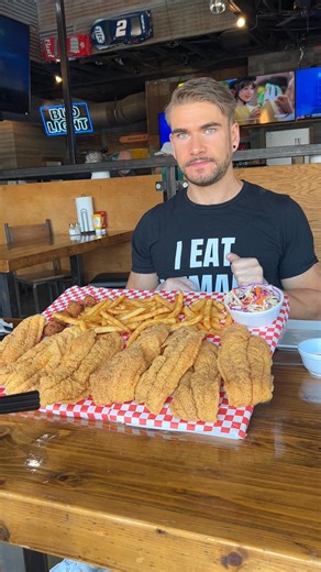 Joel Hansen VS Texas's BIGGEST Fish & Chips Challenge! Can one man eat this giant catfish platter in only 30 minutes to get the $50 meal for free? Tune in for this Man Vs Food Challenge! #foodchallenge #texas #foodie #food #manvsfood #fish #fishandchips #catfish #soulfood #texasfood #texasfoodie | Joel Hansen - Model Vs Food