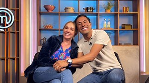 Me voy realmente satisfecha y contenta'. 🥲🫶 Tras su salida de la cocina, Anabel compartió cómo fue su experiencia en #MasterChefCelebrity Generaciones con Antonio Betancourt. 🔥🎥 | MasterChef México