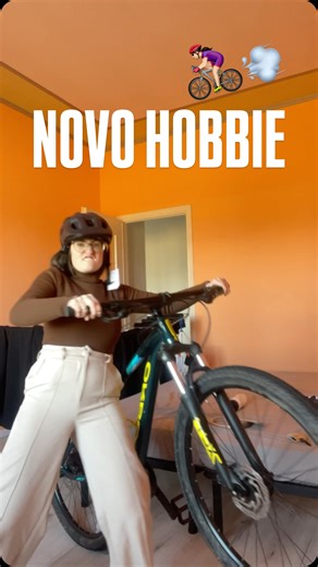 Maria Eduarda Buscarons Macedo Wiese Di Luca | Quero animação nesse corpo que agora temos um hobby! Coloquem os capacetes que a BMW vai andar abre duas rodas ☝🏻🚴🏻‍♀️🚵🏻‍♀️🚲 . . #bike... | Instagram