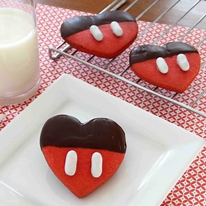Learn How To Make Mickey Chocolate-Dipped Valentine Cookies At Home! | Chip and Company