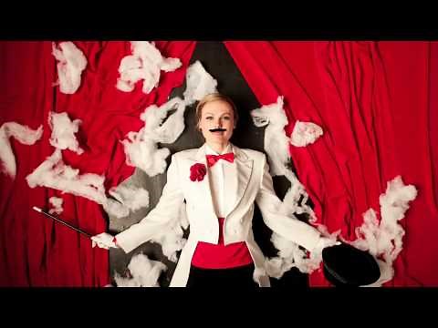 Amazon Kindle Commercial 1 (official)