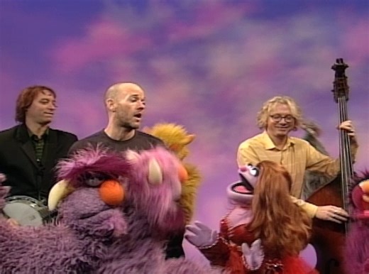 We're thinking of some furry happy memories with R.E.M. 💛💚 | Sesame Street