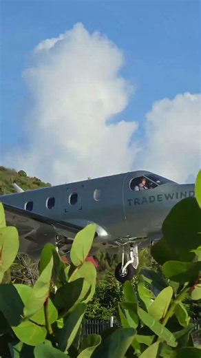 Pilatus Take off St Barts 03.APR.2026