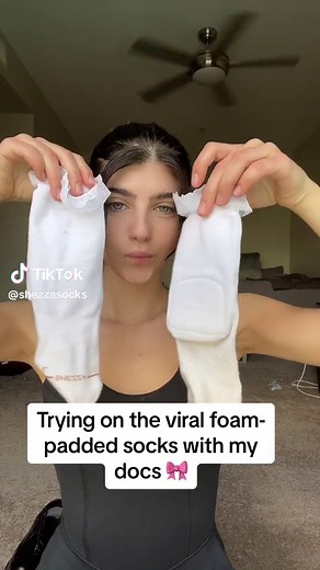 Get ready with Maddy featuring white lace socks 🤍 #lacesocks #blisterprevention #smallbusiness #docmartens #lifehacks #fashiontiktok