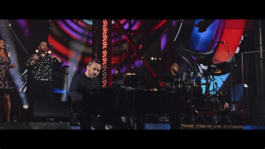 JUST ANNOUNCED 🛸 Jeff Lynne's ELO live in concert at Enterprise Center on Friday, September 6 on The Over and Out Tour – the band’s final tour. Tickets go on sale Friday, March 22 at 10am. | Live Nation St. Louis