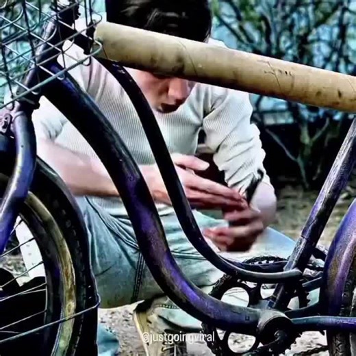 normal queen (@normal.queen0)’s videos with original sound - normal queen