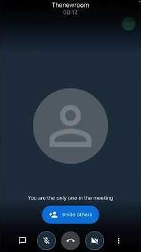 How to start a room in Jitsi meet app?