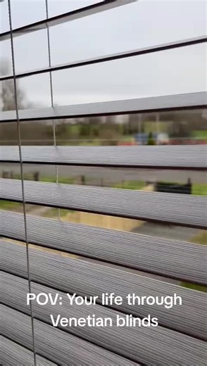 Are you moving to a newbuild? Have you heard about our newbuild service? With a 10% blue light cardholder discount on top of our other fantastic offers! We can have your blinds fitted on the same day you get your keys! We take away the stress and let you tick blinds and flooring off your list and get into your new property. We also have 30% off blinds of doing the whole house. Get in touch now 💻galaxywindowblinds.co.uk 📲send us a dm ☎️0333 210 4038 ✅️Roller's ✅️Verticals ✅️Venetian ✅️Perfect f