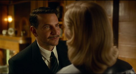 'Nightmare Alley': Bradley Cooper brings sinister charm to thriller