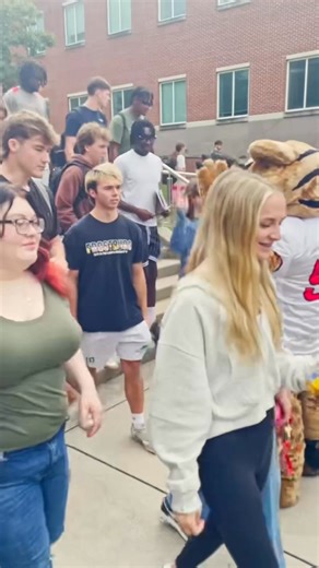 5.1K views · 88 reactions | SAY CHEESE — First-year and first-time transfer students posed for a class photo as part of Frostburg State University’s Welcome Week activities. #welcomebackbobcats | Frostburg State University | Facebook