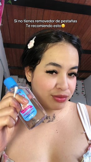Cómo quitarse las pestañas postizas sin removedor
