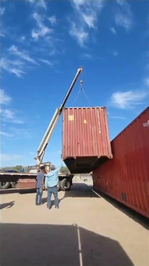 Transformando Contenedores: De Astillero a Oficina de Ensueño