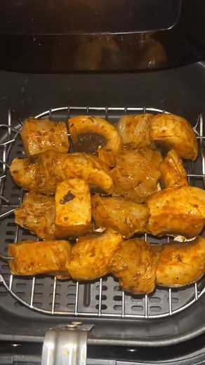 8.6K views | Kebab de poulet aux champignons dans l’aérogrill  Une...