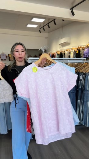 3.9K views · 41 reactions | Blusas $595  Horario del local: Lunes a sábado 9:00 a 12:00 / 15:00 a 19:00 hs ‍ www.eclipsemodasuy.com  Ahora podés comprar desde cualquier parte del país a través de nuestra web.  Envíos a todo Uruguay  ℹ️ Los precios publicados en la página web llevan un 10% de descuento pagando por transferencia/deposito. | Yeila Andrade | Facebook