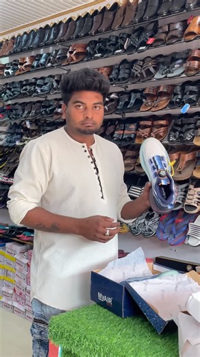 SUPER SHOE 📈↗️ on Instagram: "BUTTON TUBE SOLE SHOE 👟/ Available here / super Shoe/ #trend #shoe #newcollection #viralvideos"