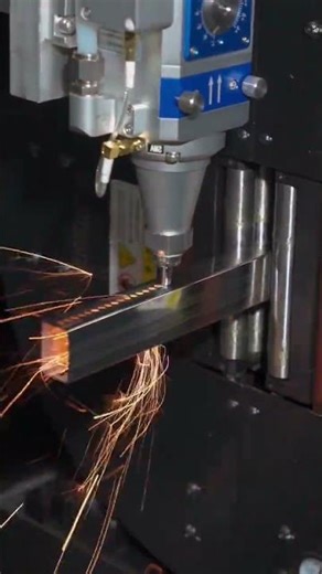 Laser tube cutting machine cuts stainless steel rectangular pipes #pipe cutting #thermalcutting #cnc