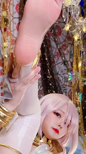 Arty Huang – Mashu Kyrielight Dancer #cosplay #cosplaygirl #mashukyrielight
