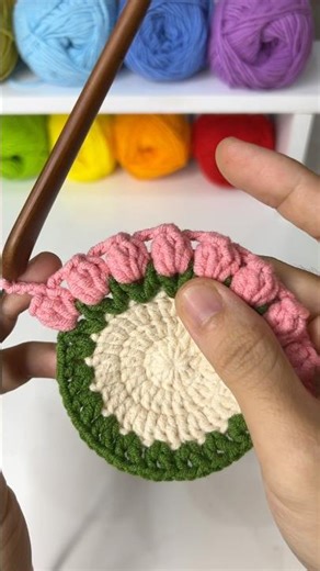 how to crochet flower coasters #moclentivi #crochet #coasters #keychain #flower #amigurumi #diy