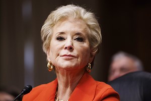 Linda McMahon Vows To Preserve Pell Grants, Student Loan Forgiveness