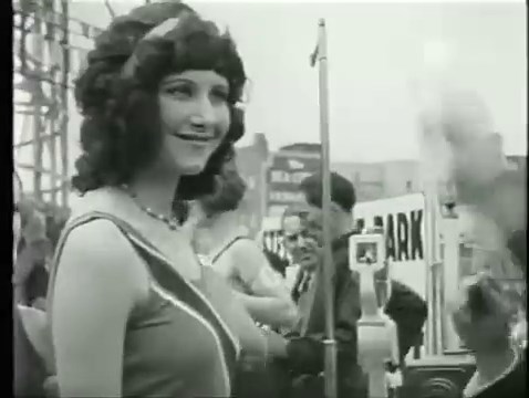 A Woman's Life in the 1920's!