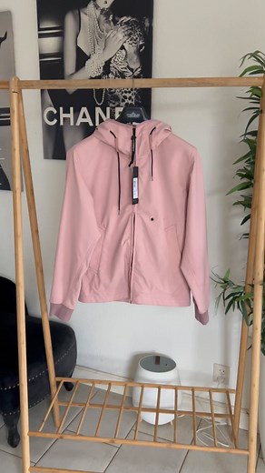 1K views | CHRISTMAS SALE PRICE £249,- C.P. COMPANY GD SHELL...