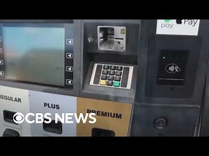 Gas prices drops below $3 per gallon nationwide, new data shows