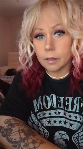 WAFFLE 🧇 GIRL (@wafflegirl76)’s videos with original sound - Irregularitive