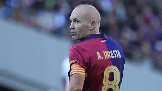 Andrés Iniesta: "Que Pedri verbalice que he sido su espejo es muy bonito"