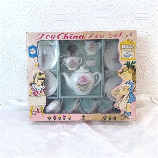Vintage Toy China Tea Set in Box | Childrens Floral Porcelain Tea Set | Mid Century Play Tea Set Display - Etsy Canada