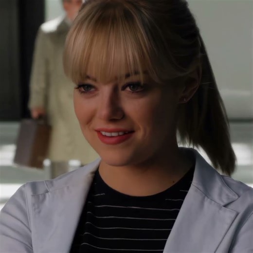 Qual seu nome ? 😅 #peterparker #gwenstacy #edit