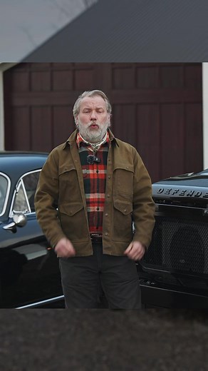 What to Keep Original When Restoring a Defender?#landroverdefender #landroverdefender90 #landroverdefender110 #onelifeliveit #newyork #defender110 #dallastexas #defender90 #defender130 #defenderlifestyle #outdoorlife #defenders #uplandhunting #flyfishing | Helderburg Defenders