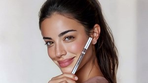 Eyebrow Pencils for Women, W3W 4D Dual-Ended Brow Pen, Angled Square Tip + Ultra-Fine Brush Tip, Waterproof Smudge-Proof, Natural Hair-Like Strokes, Light Brown (Taupe/Soft Brown) 1PACK