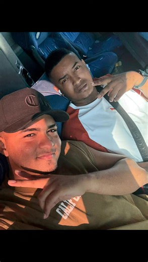 Videos de Mauricio/Andres 🥷🏾 (@mauricioandres606) con “sonido original - Mauricio/Andres 🥷🏾”