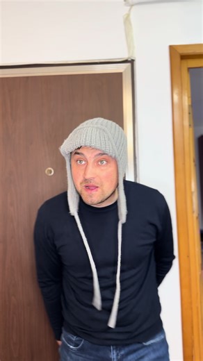 🌿🐣 Sărbători Pascale cu gust autentic! 🍷 De Paște, adu bucuria la masă alături de vinurile de la Domeniile Bohotin – alegerea perfectă pentru momente speciale petrecute cu cei dragi. Fie că pregătești o masă tradițională sau una modernă, un vin bun face întotdeauna diferența 🍇✨ 👉 Găsești vinurile noastre în magazinele partenere – alege-l pe cel preferat și transformă sărbătoarea într-o experiență de neuitat! Paște fericit și plin de savoare! 🐰🥂 @Domeniile Bohotin