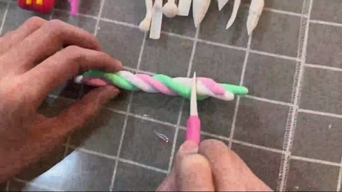 UUSYCUN 9PCS Clay Tools for Kids & Adult, UUSYCUN Plastic Air Dry Clay Tool Kit, Double-Head Sculpting Tools for Pottery, Polymer, Air Dry Clay, Modeling, Shaping, Cake Decoration