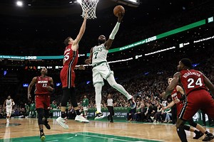 “With Robinson, he has a big deal, a long deal, and a bad deal” - NBA executive slams Duncan Robinson's futile contract with Miami Heat