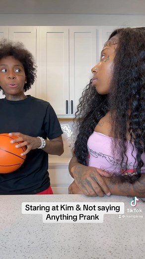 ONLY PAGE . on Instagram: "STARING AT KIM & NOT SAYING NOTHING PRANK 🤣‼️"