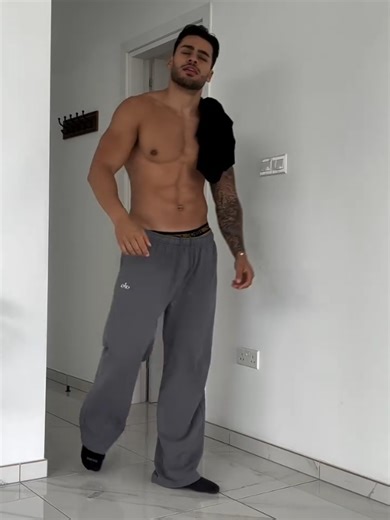 Cem (@cemveu_) - Cem (@cemveu_)’s videos with оригинальный звук - Cem