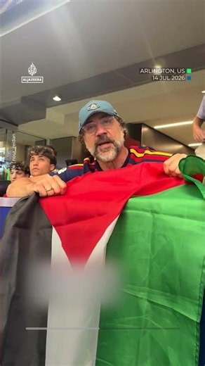 Spain's Oscar-winning actor raises Palestine flag at World Cup match
