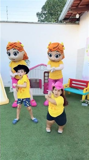 Pocotó with Maria Clara, JP and MC Divertida Ballerina Dolls - Music for Kids
