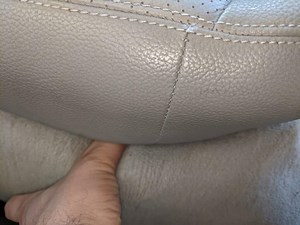 Mercedes-Benz Rear Headrest Removal