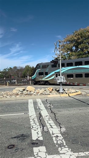 Metrolink M325 at Claremont Blvd March 3rd, 2026