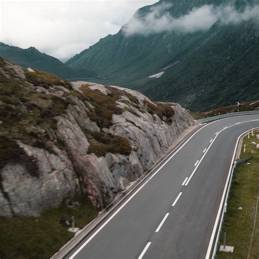 Tu viaje no tiene por qué seguir un solo camino. Con Rentalcars.com puedes explorar a tu ritmo, con libertad y comodidad. Viaja con confianza desde el primer kilómetro: https://experiences.global/pe/travel/rentalcars Aplican Términos y Condiciones. | American Express