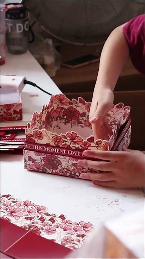 How does the factory make acrylic gift boxes?#acrylicbox #giftboxmaking #giftboxideas