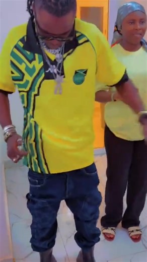 Videos de Fato Naby 🇲🇱🇪🇸 (@nabyfato2) con “son original - Nash De louga kb mn combat🇨🇮”