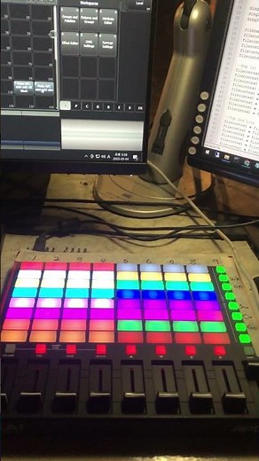 Light APC mini mk2's buttons Up with Avolites Titan Macro