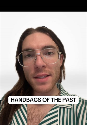 Handbags of the past. Kate Spade Sam Bag 1993. #greenscreen #handbags #katespade #sambag #handbagsofthepast @kate spade new york