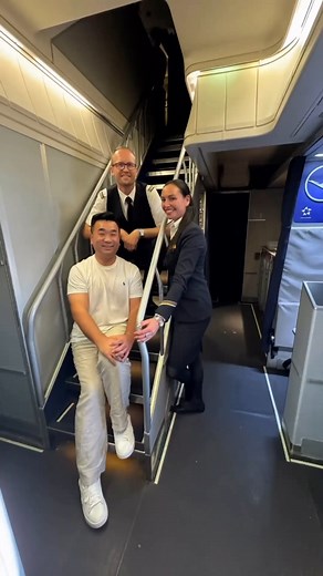 168K views · 2.8K reactions | Always a pleasure flying on the Queen of the Sky! #aviation #flight | Sam Chui | Facebook