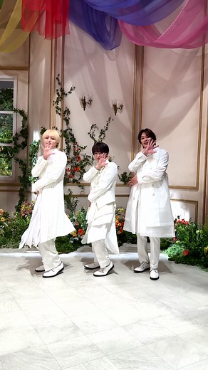 どのHoneyが振り向いてくれるでしょうか？🐝 ウキウキ♡ #ハニカミJUMP